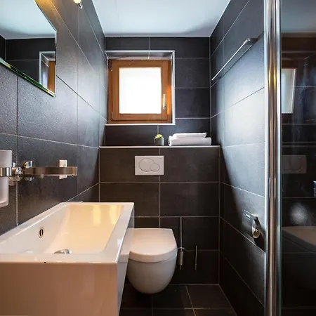 샬레 Luxury With Jacuzzi And Sauna *